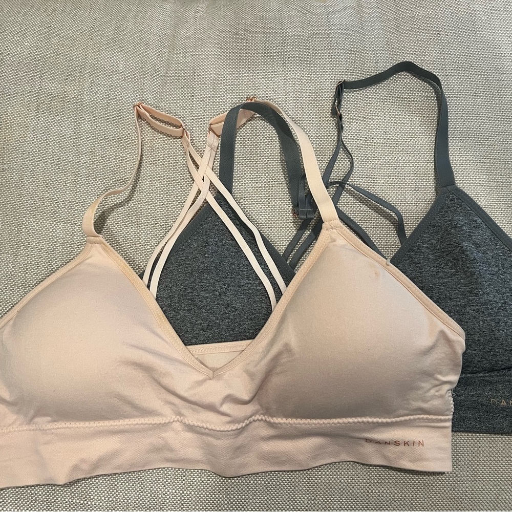 Danskin Cream and Gray Seamless Wireless Bras. New without tags 2 pair